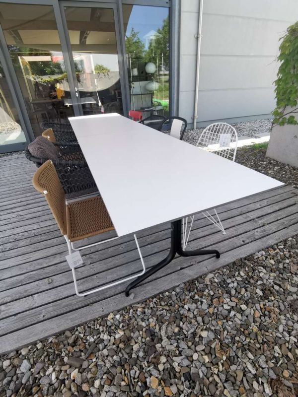 Belleville Table Outdoor W 300 x D 75 x H 74 cm Vitra  EXHIBITION PIECE